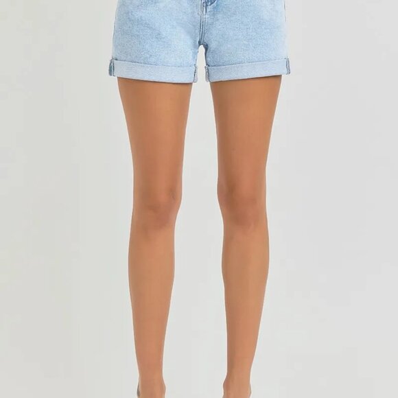 RISEN Full Size‎ High Rise Belted Roll Up Shorts Plus Size - Picture 3 of 8